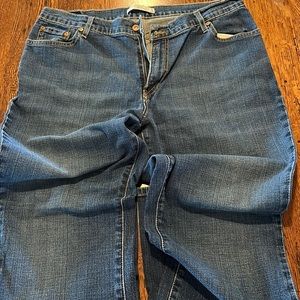 Levi’s jeans 16 short relaxed bootcut 550’s